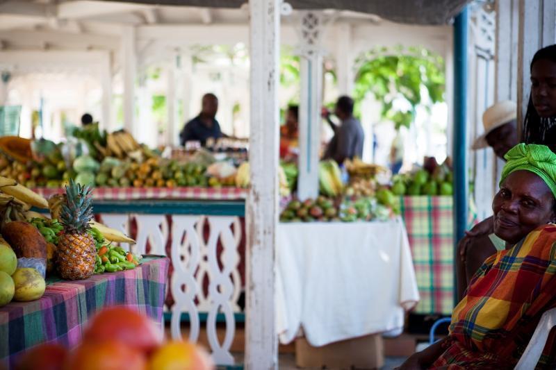 Feira popular em Marigot