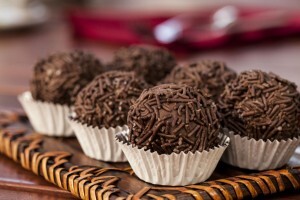 Brigadeiro de Banana é uma opção saudável de guloseima