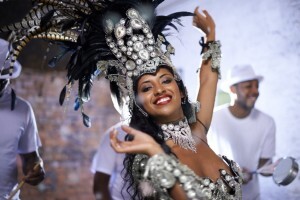 Carnaval é a festa responsável por atrair milhares de estrangeiros ao Brasil