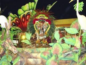 Festival de Parintins é uma festa tradicional do Amazonas