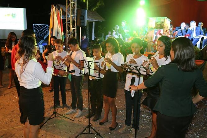 Ação tenta adquirir Kombi para transporte de alunos de programa social