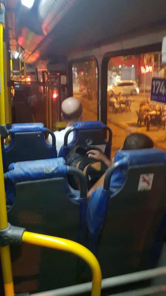 Uma das obras de Rafa Castro deixada pela cidade