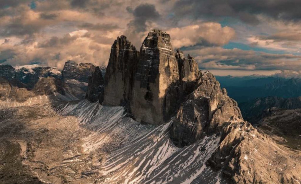 O monte Marmolada, o ponto mais alto da cordilheira das Dolomitas, no norte da Itália