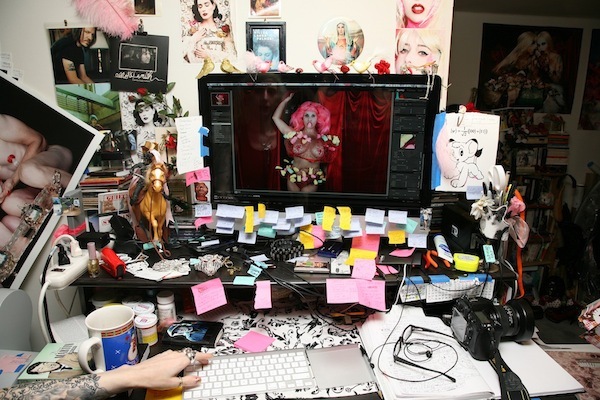 Victoria Gaitan, artista e fotógrafa