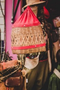 Os valores das peças apresentadas variam entre R$ 20 e R$ 50