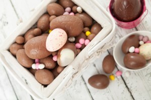 Faça os seus ovos de páscoa em casa